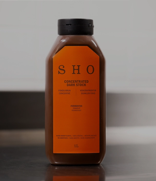 SHO Concentrated Dark Stock bottle, recommended for red meat and legumes