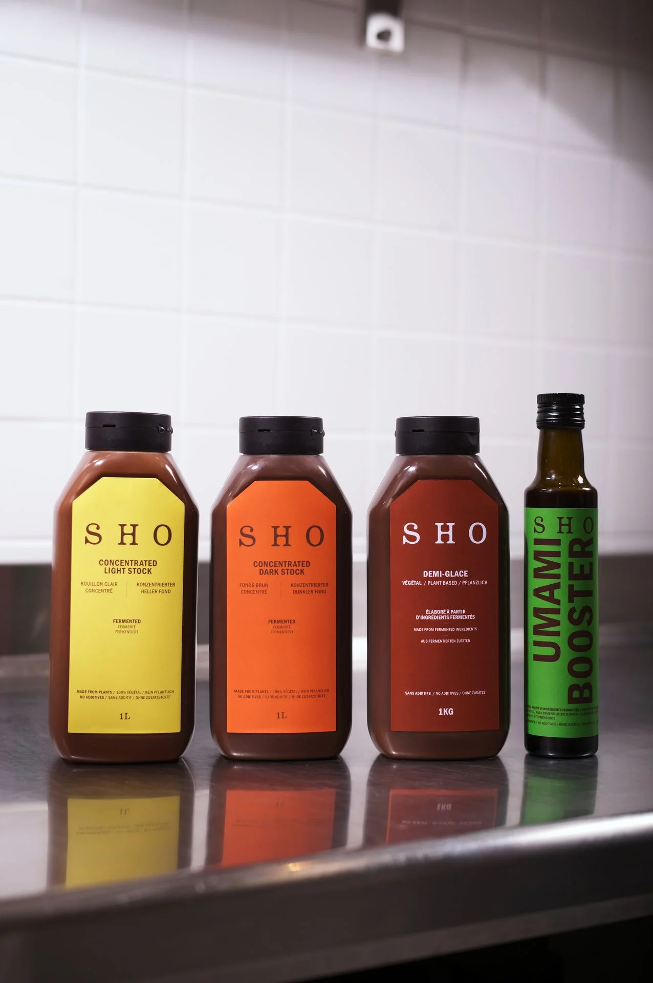 Gamme complète de produits SHO, fonds concentrés et umami booster, de la préparation à la finition en cuisine professionnelle
